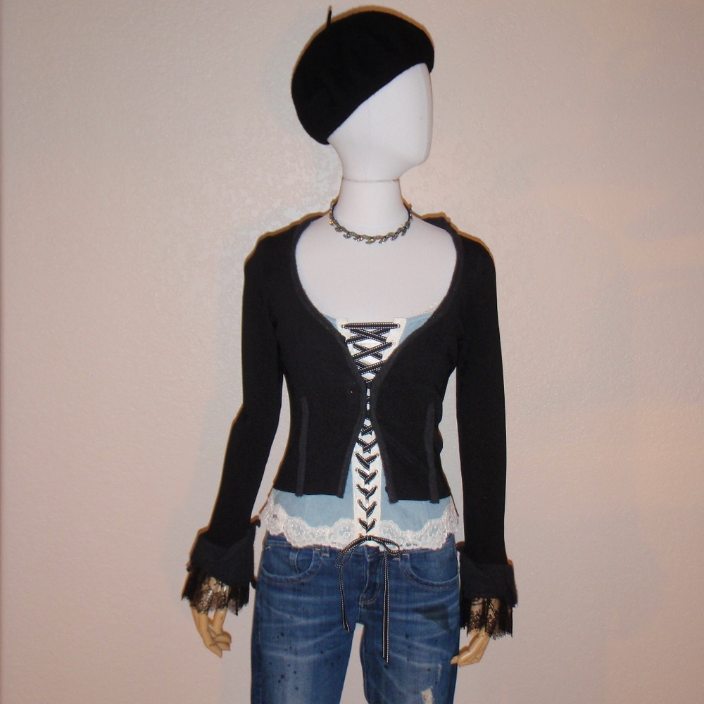 Moschino Cropped Lace & Wool Wide Cuff Top - Picture 3 of 6